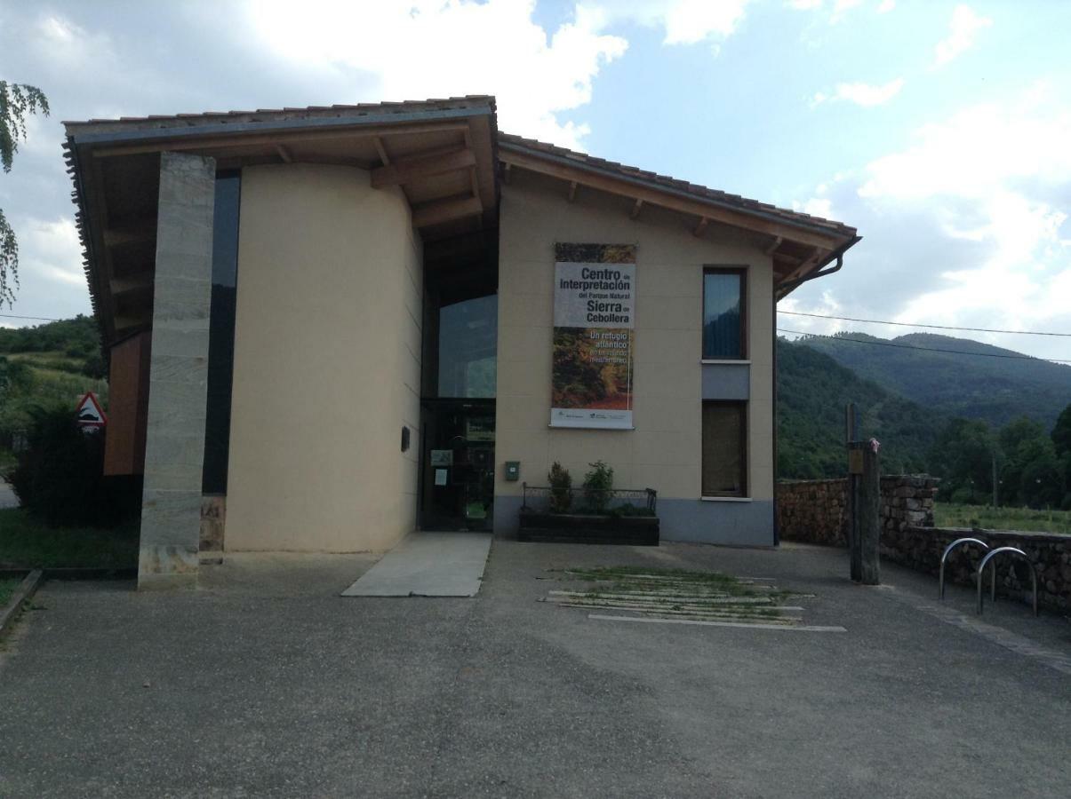 ビジョスラド・デ・カメロス Casa Rural El Quemaoゲストハウス エクステリア 写真
