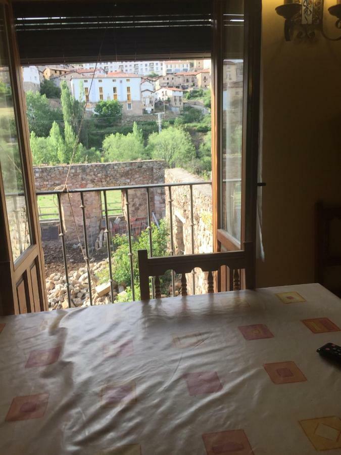 ビジョスラド・デ・カメロス Casa Rural El Quemaoゲストハウス エクステリア 写真